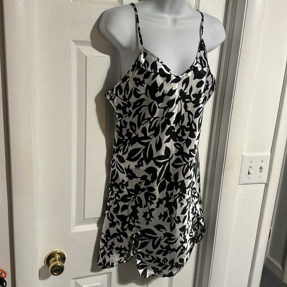 Bay 6 nightgown